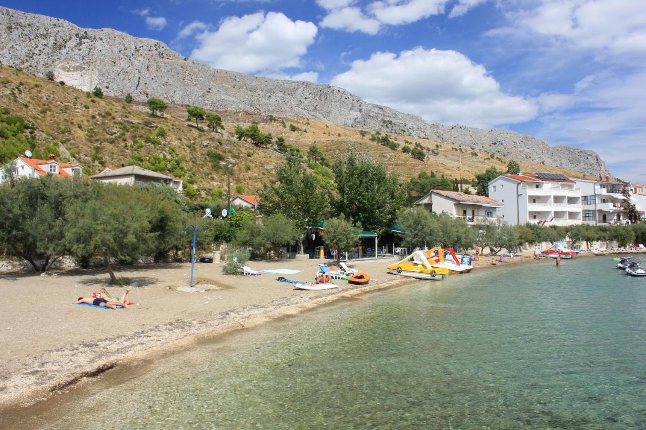 Apartments By The Sea Duce, Omis - 2992 Дуги-Рат Экстерьер фото